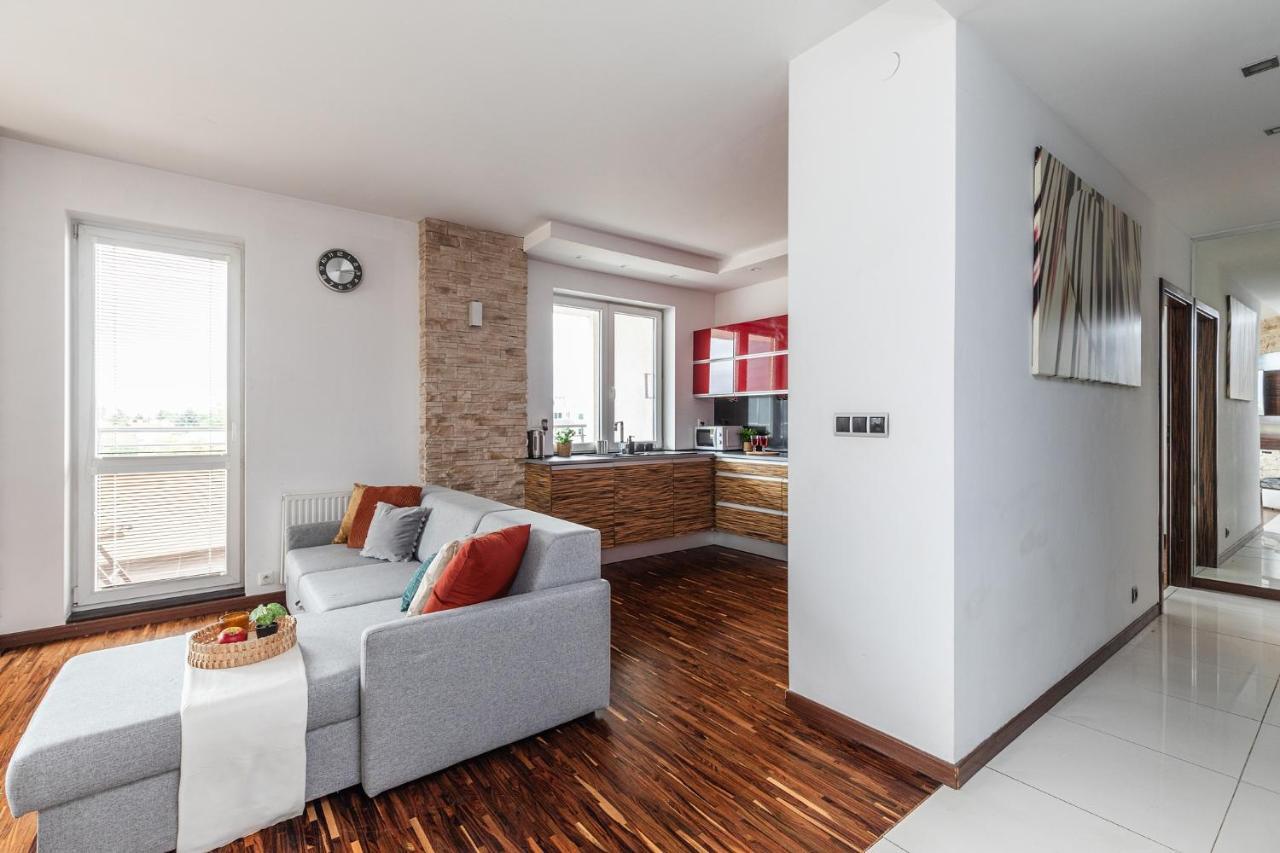 Superapart Konstancinska 2 Apartment Warsaw Ngoại thất bức ảnh
